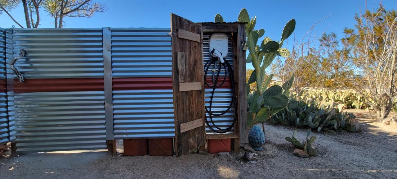 הוילה טוונטיניין פאלמס Cactus Adobe מראה חיצוני תמונה